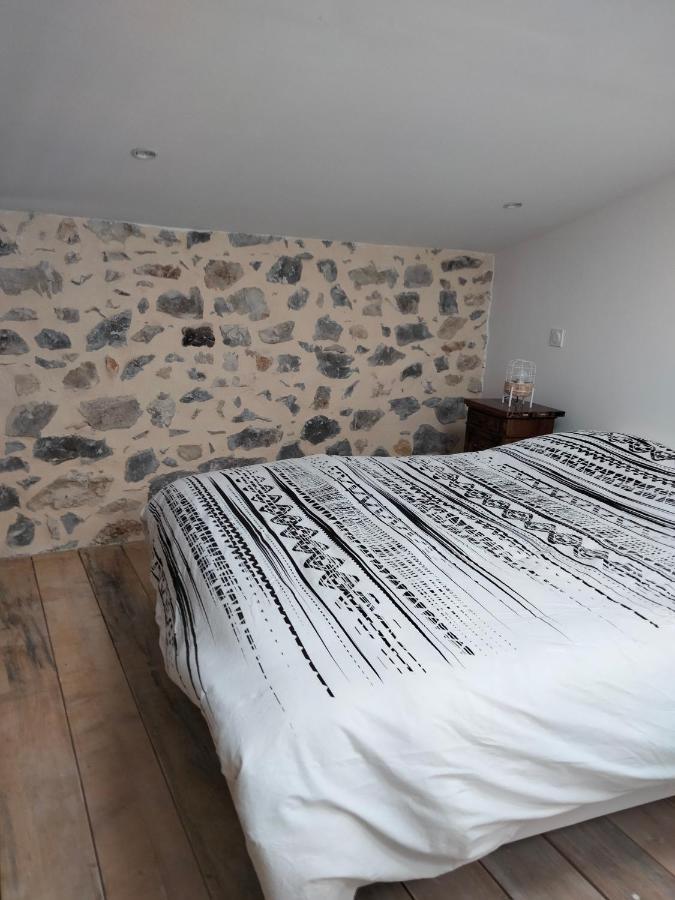 Hotel La Grange De Sabatas Chomérac Exterior foto